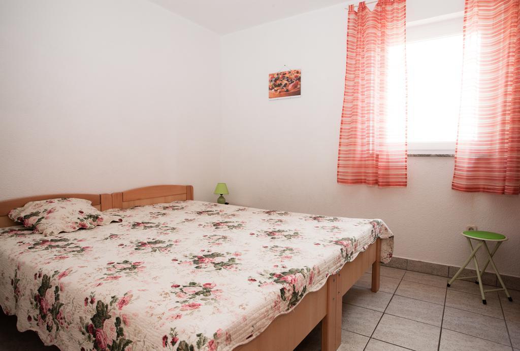 Apartments Vrgada ดราเก ภายนอก รูปภาพ