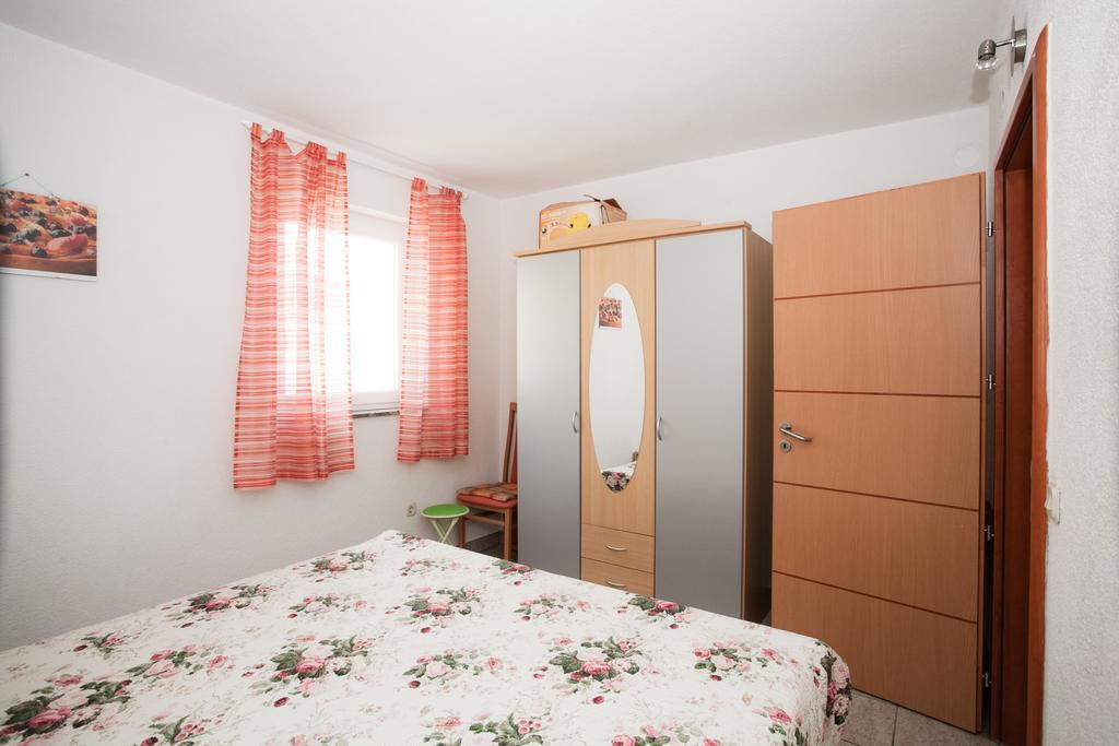 Apartments Vrgada ดราเก ภายนอก รูปภาพ